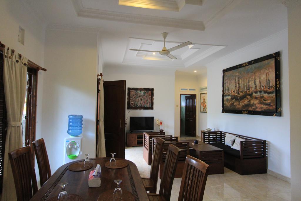 Graha Rusni Vila Ubud Exterior foto